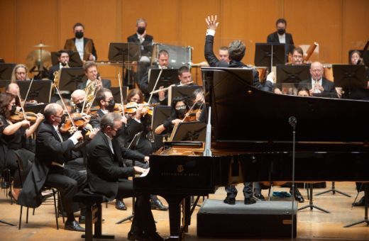 Alexei Volodin, Stanislav Kochanovsky y la Orquesta Sinfónica de Galicia © Orquesta Sinfónica de Galicia