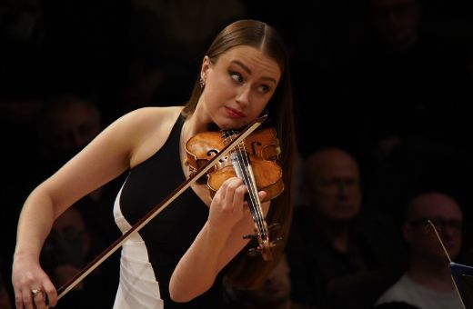 Kristīne Balanas © Alex Burns