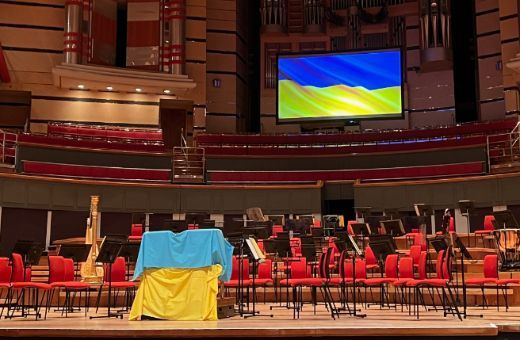 Birmingham Symphony Hall before the March 2nd CBSO concert &copy; David Karlin | Bachtrack Ltd