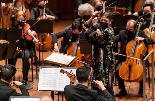 Dalia Stasevska conducts the Seattle Symphony &copy; James Holt | Seattle Symphony