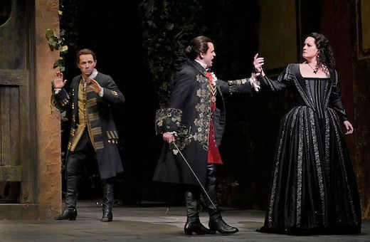 Iestyn Davies (Bertarido), Paul Appleby (Grimoaldo) and Elza van den Heever (Rodelinda) © Ken Howard | Met Opera