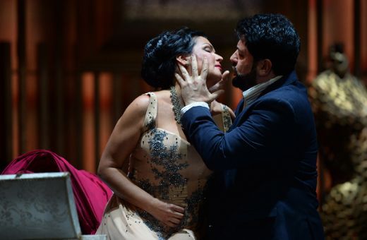 Anna Netrebko (Manon) et Yusif Eyvazov (Des Grieux) © Alain Hanel