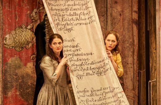 Ana Maria Labin (Fiordiligi) y Angela Brower (Dorabella) &copy; David Ruano | Gran Teatre del Liceu