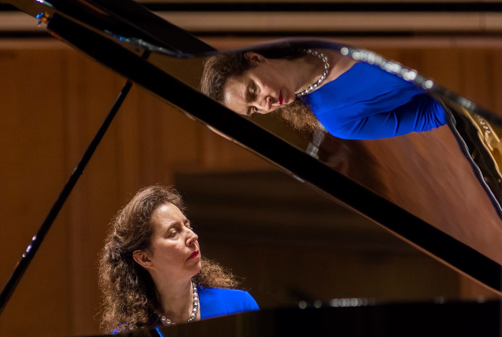 Angela Hewitt performing with Concerto Budapest &copy; Andrea Felvegi