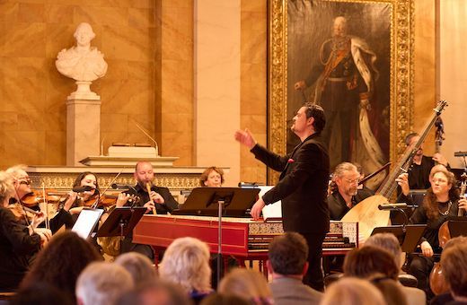 George Petrou conducts the FestspielOrchester Göttingen &copy; Frank Stefan Kimmel