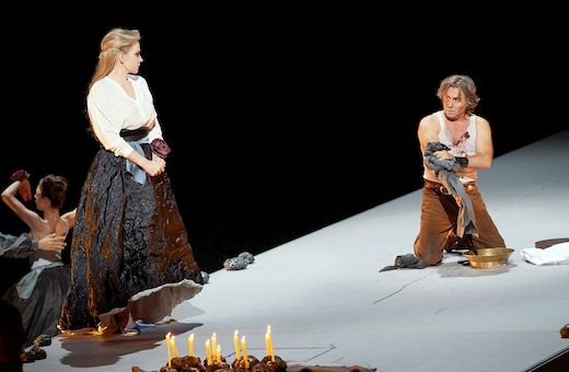 Elīna Garanča (Dalila) and Roberto Alagna (Samson) © Michael Pöhn | Wiener Staatsoper GmbH