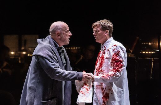 Brindley Sherratt (Gurnemanz) and Toby Spence (Parsifal) © Clive Barda