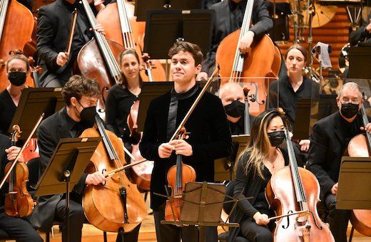 Benjamin Beilman and the Kansas City Symphony © Suzanne Frisse