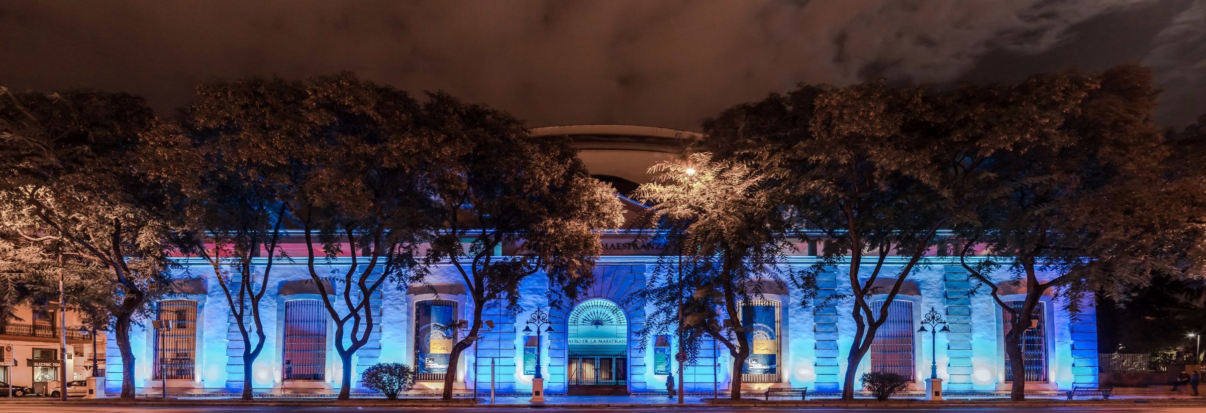 Facade of Teatro de la Maestranza &copy; Roberto Alcain