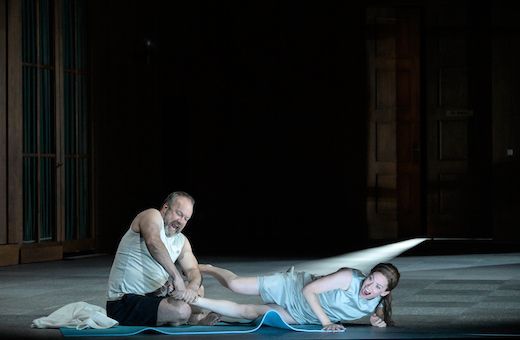Johan Reuter (Hans Sachs) and Heidi Stober (Eva) © Thomas Aurin