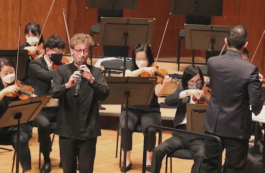 Gabriel Pidoux, Jason Lai and the HK Sinfonietta © HK Sinfonietta Ltd