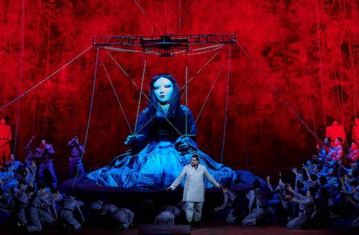 Yusif Eyvazov (Calaf) and the Staatsopernchor &copy; Matthias Baus