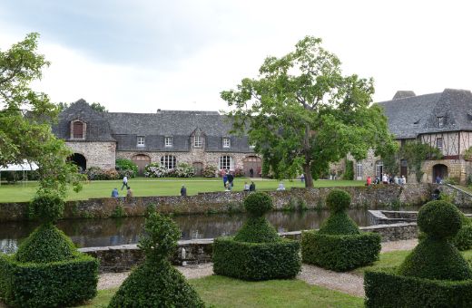 Entre deux concerts au Festival de La V&eacute;z&egrave;re &copy; DR