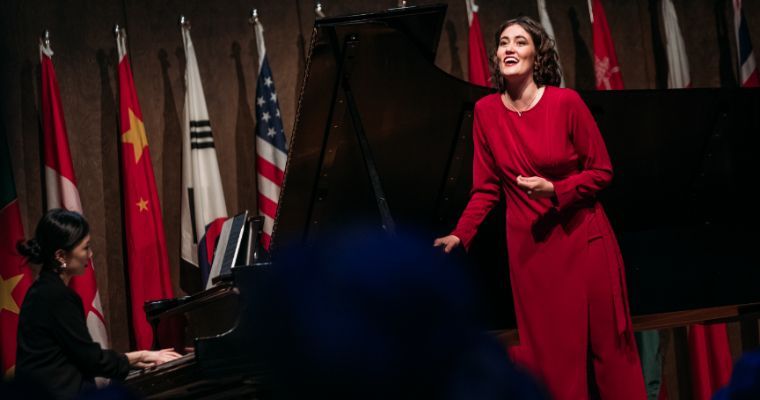 Art song first prize winner Meredith Wohlgemuth with pianist Jinhee Park © Tam Photography | CMIM