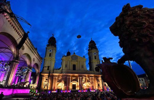 Odeonsplatz &copy; Marcus Schlaf