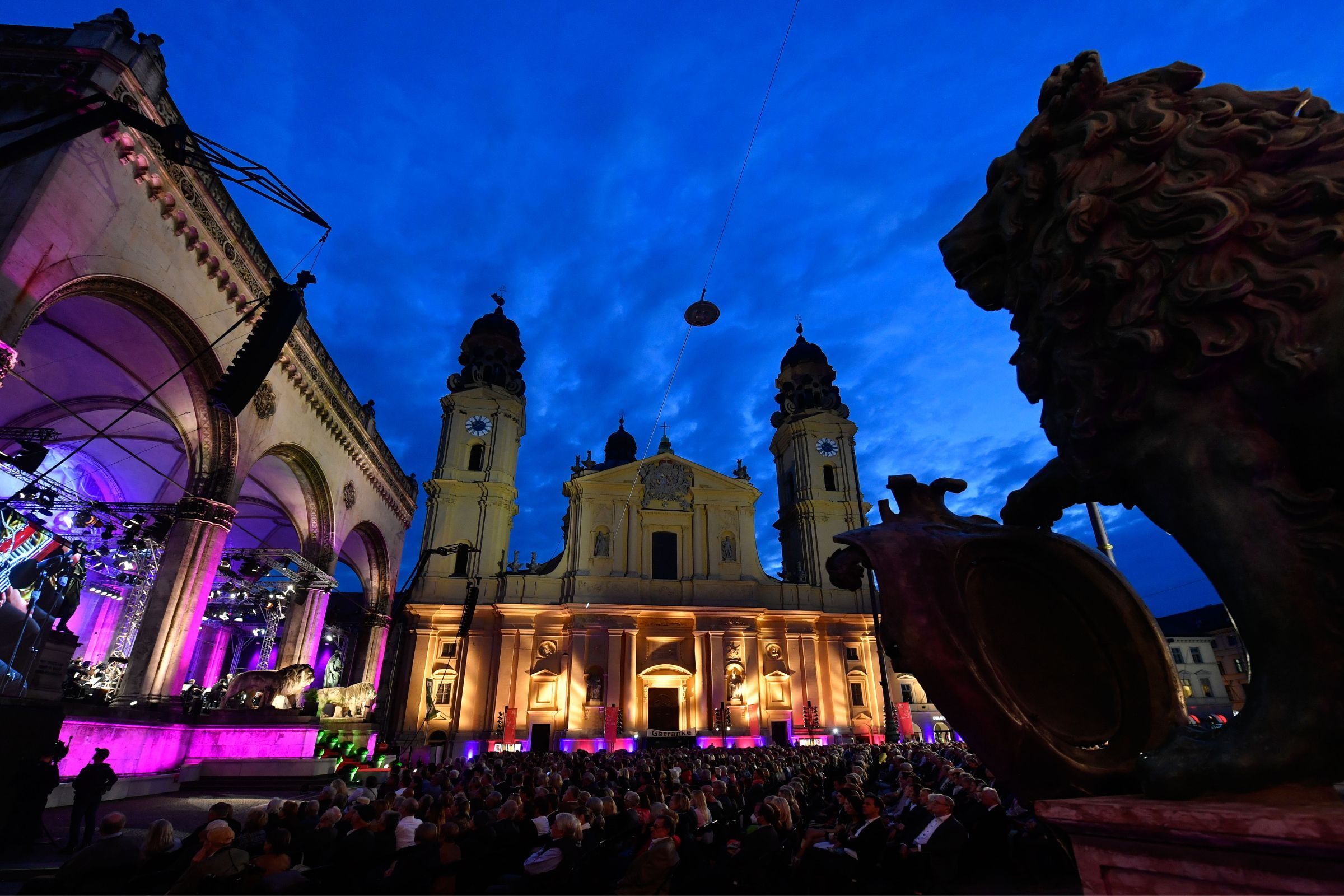 Odeonsplatz &copy; Marcus Schlaf