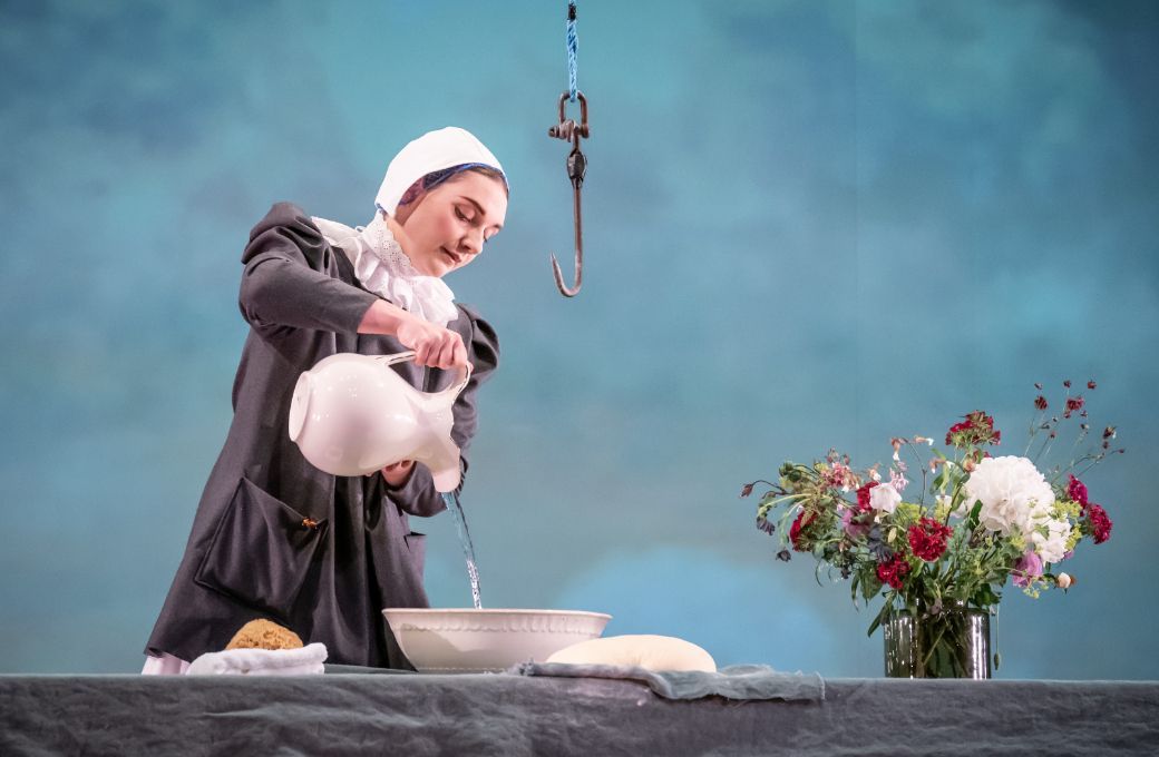 Frances Gregory (Laura) &copy; Marc Brenner