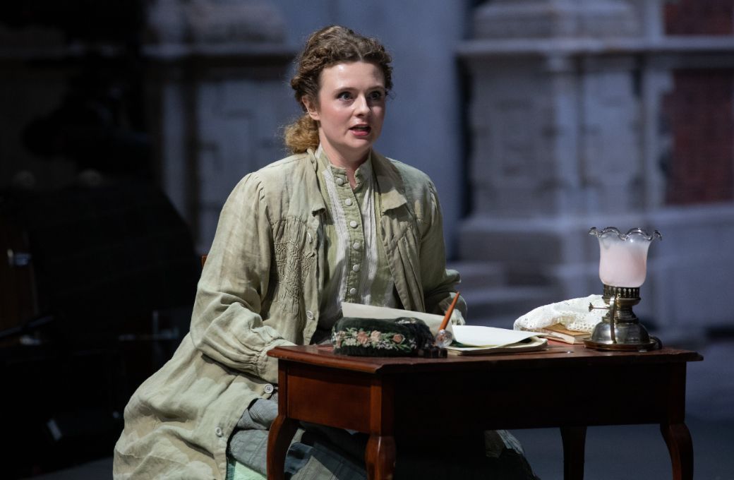 Charlotte Hadham (Jo) © Opera Holland Park | Ali Smith