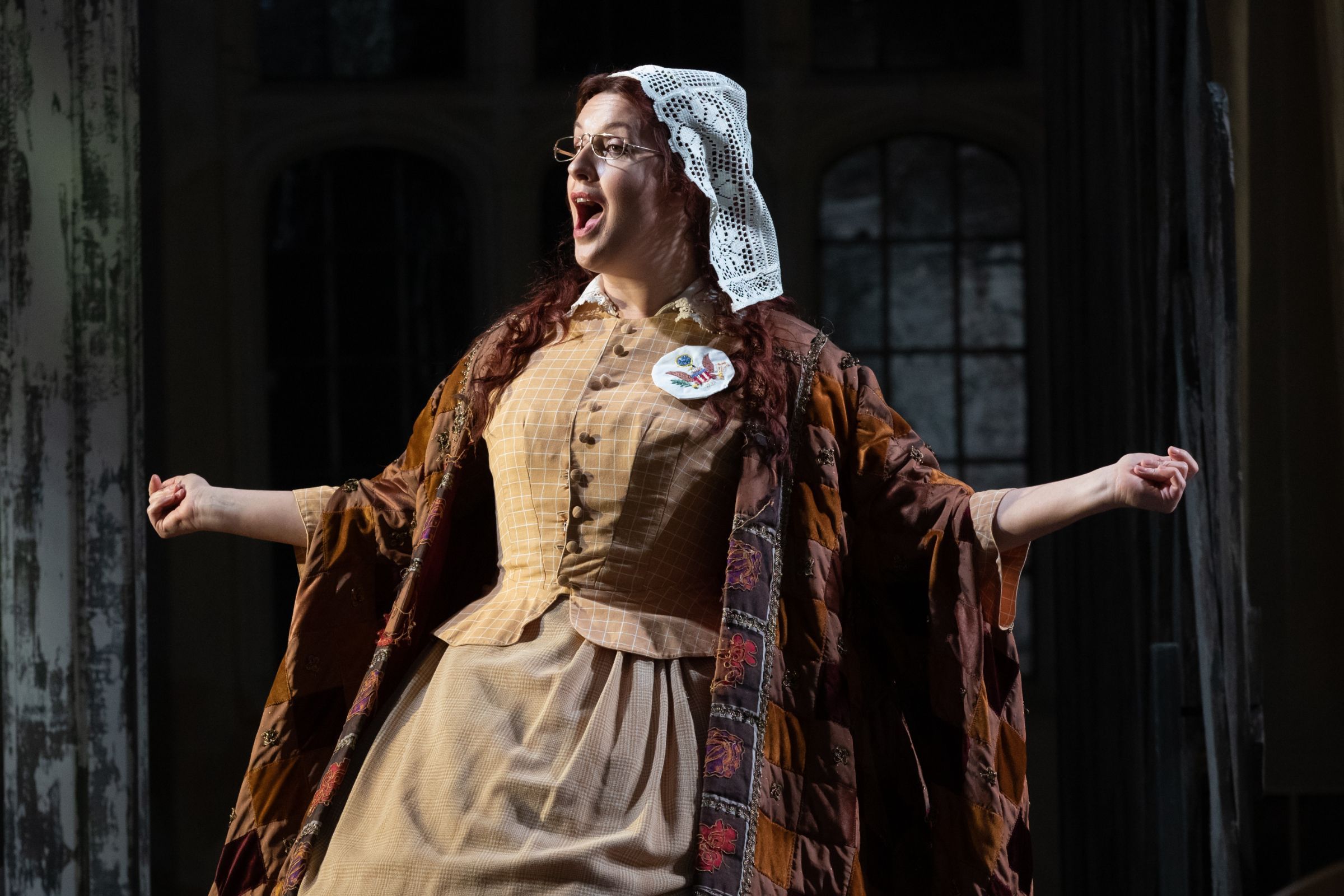 Kitty Whately (Meg) © Opera Holland Park | Ali Smith