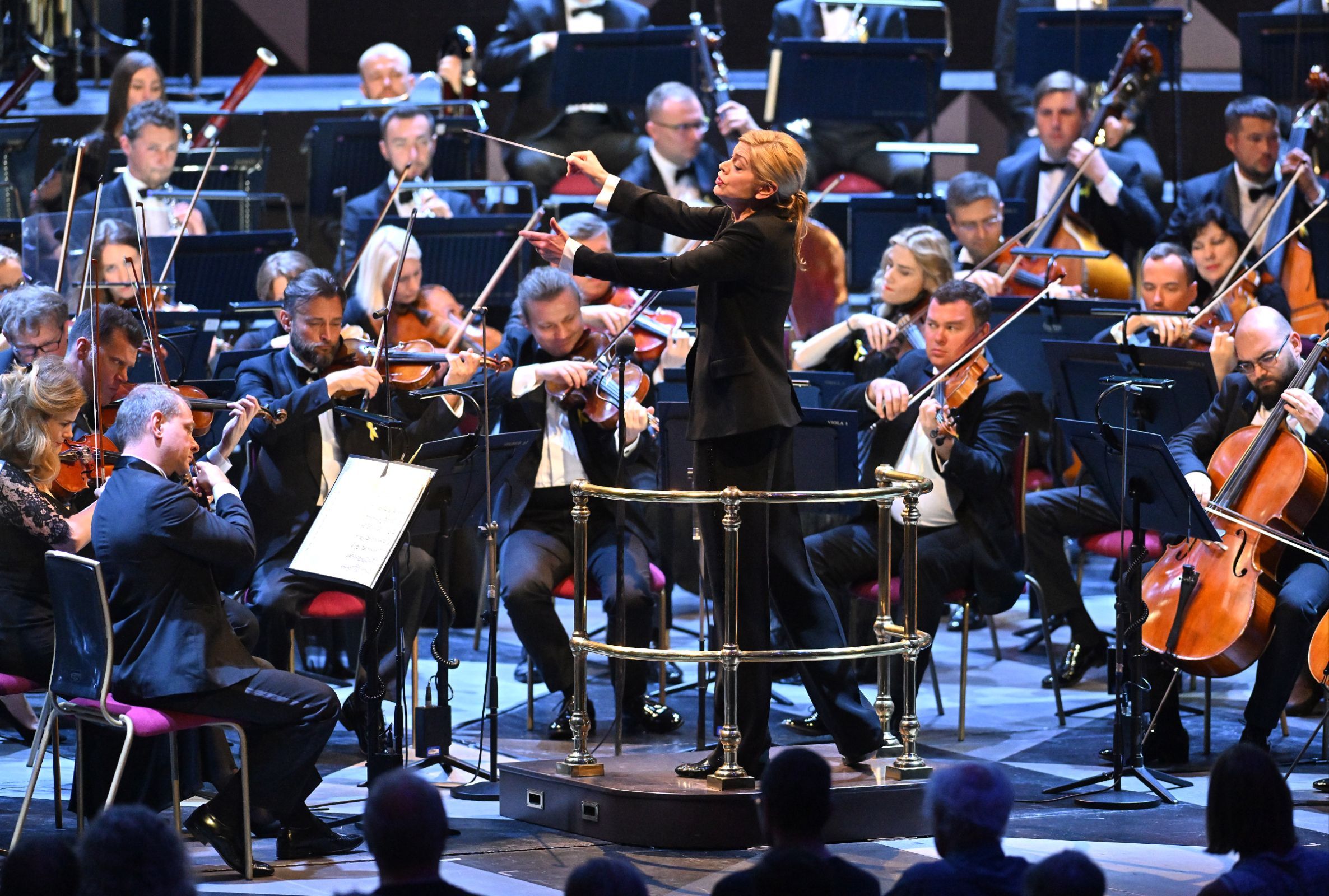 Keri-Lynn Wilson and the Ukrainian Freedom Orchestra &copy; BBC | Mark Allan