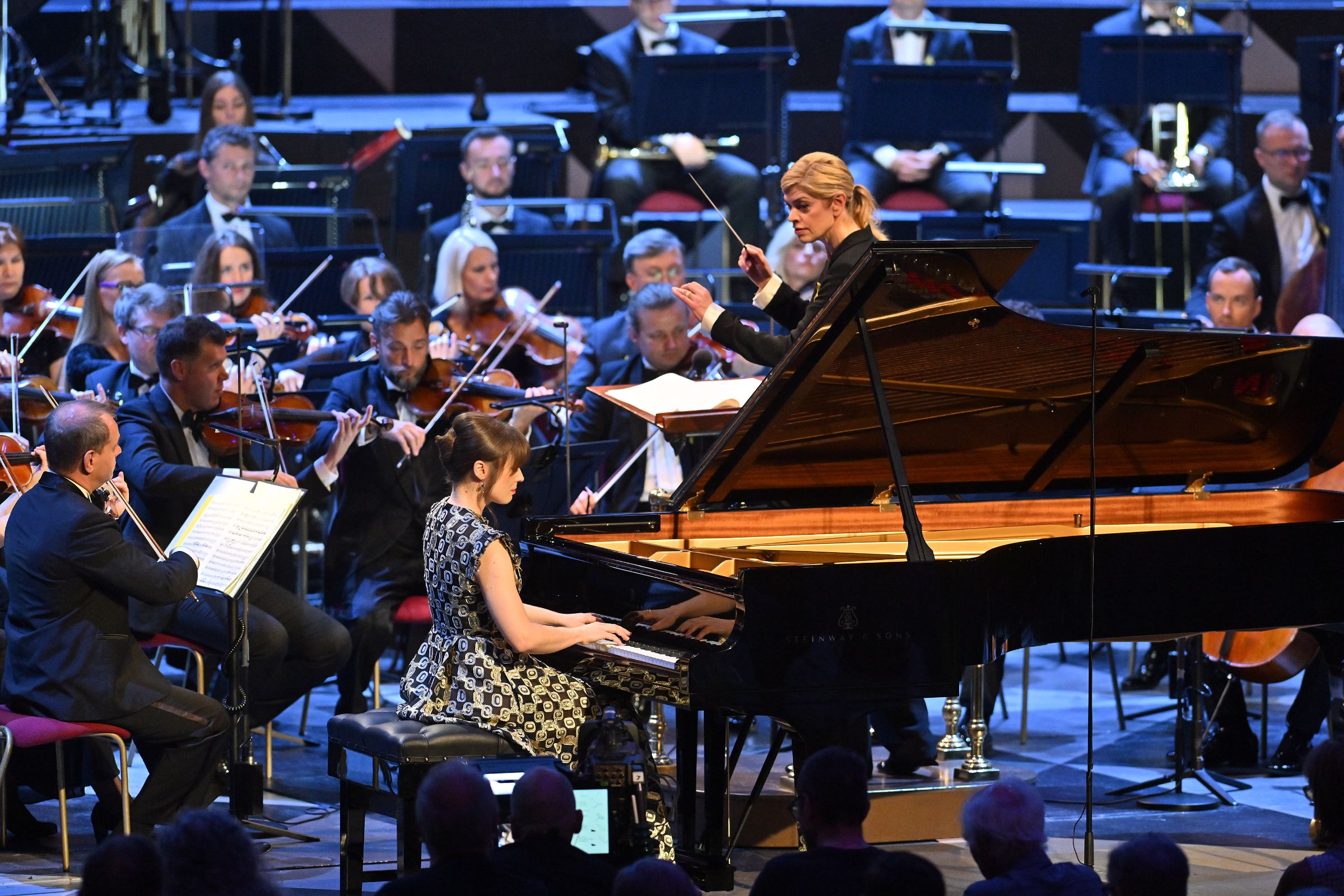 Anna Fedorova, Keri-Lynn Wilson and the Ukrainian Freedom Orchestra &copy; BBC | Mark Allan