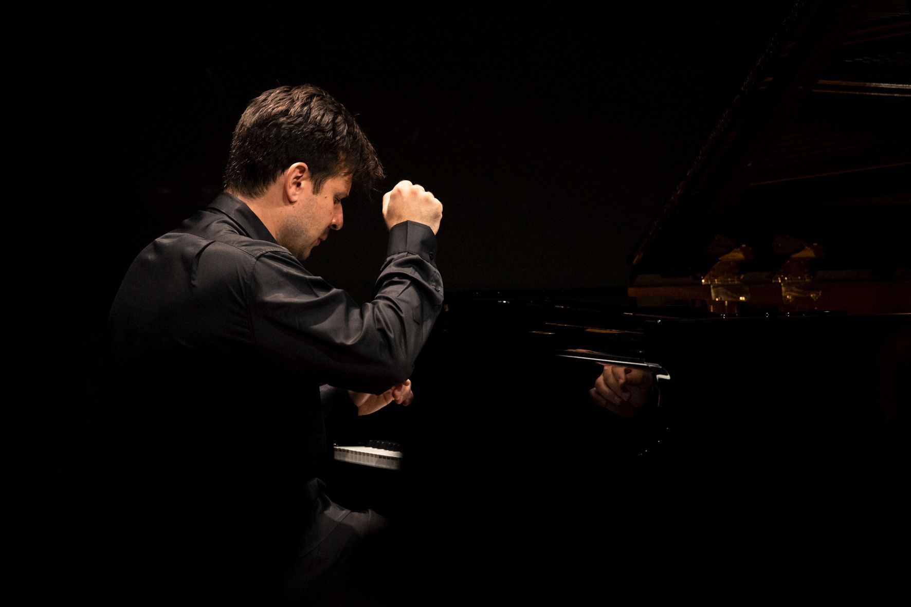 Cristian Budu &copy; Valentine Chauvin