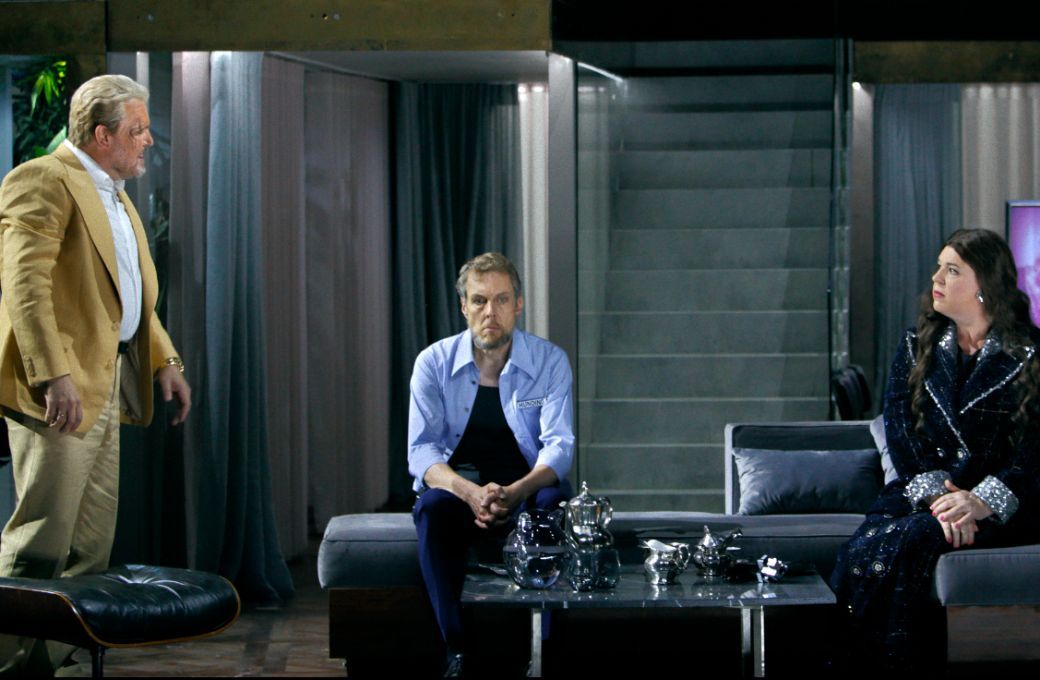 Tomasz Konieczny (Wotan), Georg Zeppenfeld (Hunding) and Christa Mayer (Fricka) &copy; Bayreuth Festspiele | Enrico Nawrath