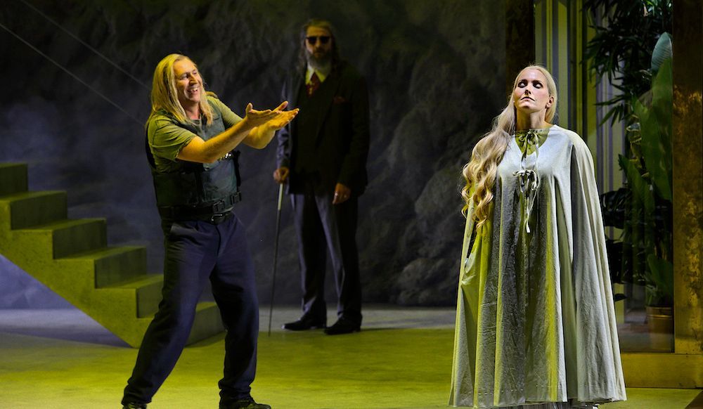 Andreas Schager (Siegfried), Igor Schwab (Grane) and Daniela Köhler (Brünnhilde) &copy; Bayreuther Festspiele | Enrico Nawrath