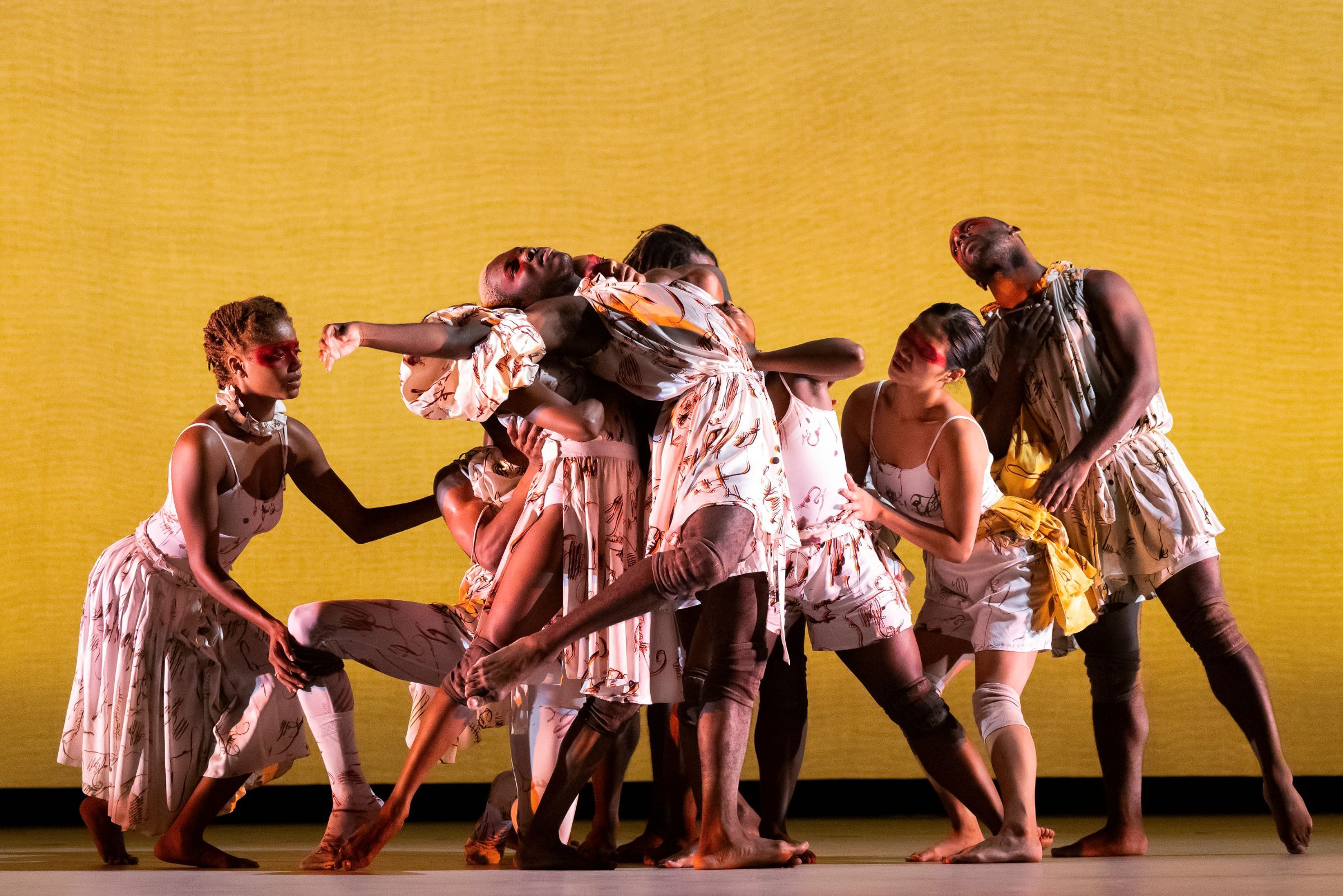 A.I.M by Kyle Abraham ensemble in <i>Requiem: Fire in the Air of the Earth</i> &copy; Erin Baiano