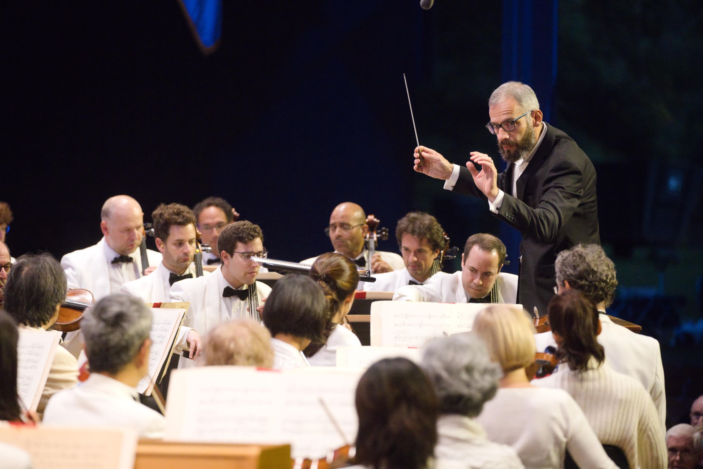 Dima Slobodeniouk conducts the Boston Symphony © Hilary Scott
