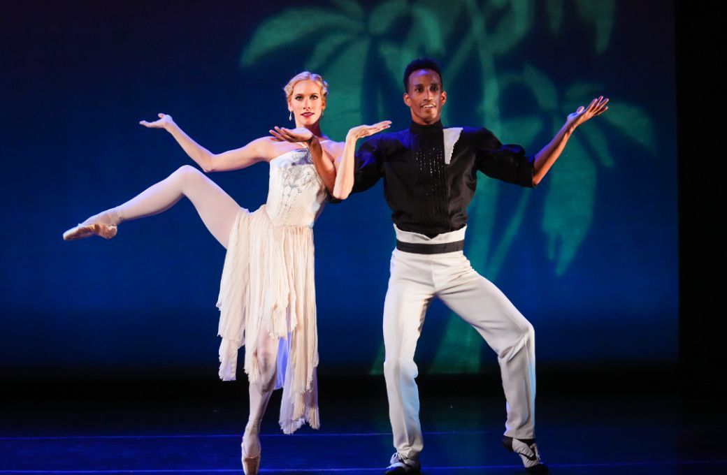 Danielle Brown and Ricardo Rhodes in <i>Varii Capricci</i> &copy; Steven Pisano