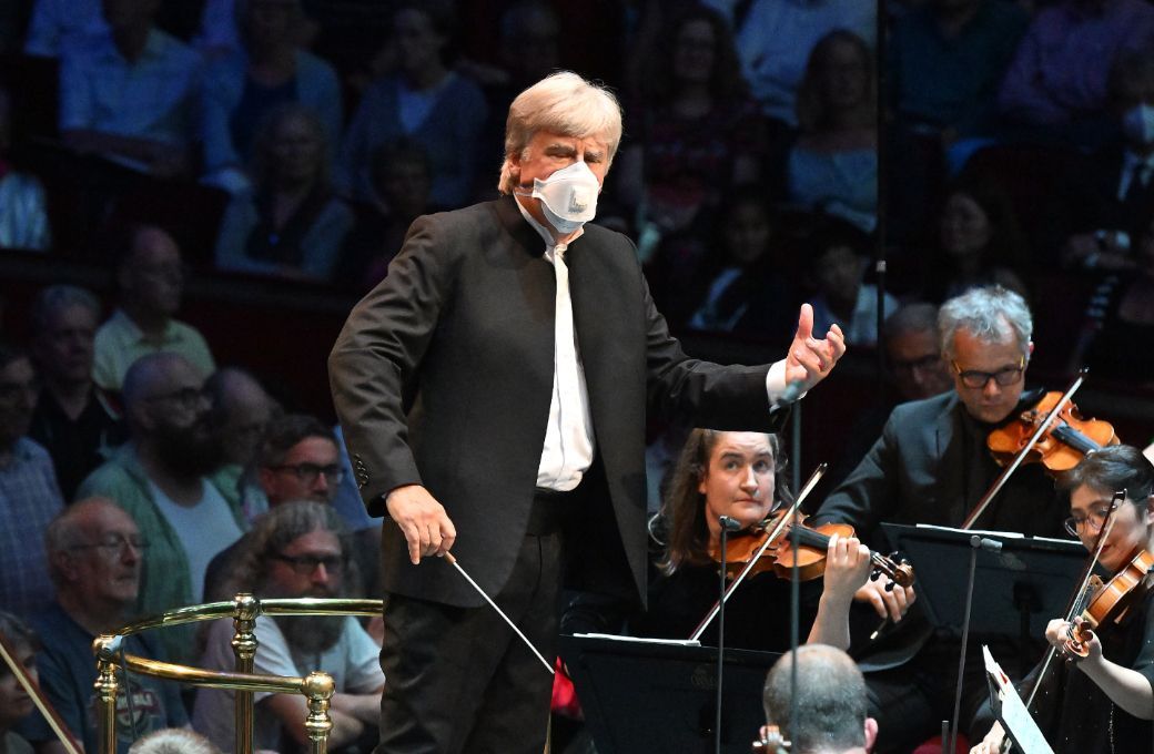 Thomas Dausgaard conducts the BBC Scottish Symphony Orchestra © BBC | Mark Allan
