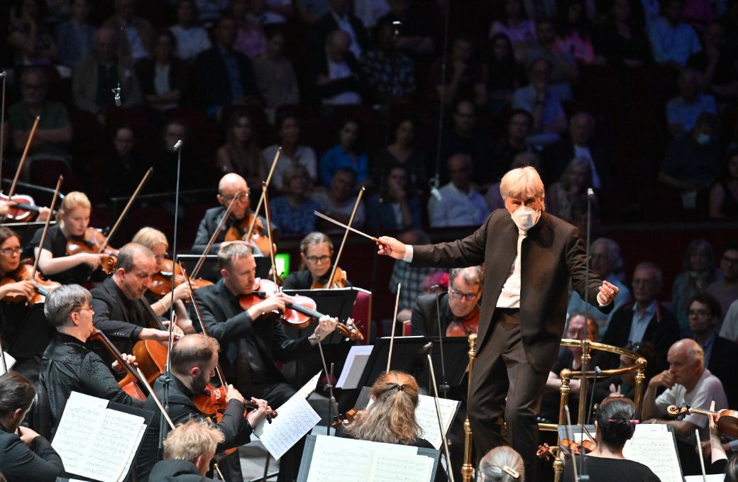 Thomas Dausgaard conducts the BBC Scottish Symphony Orchestra &copy; BBC | Mark Allan