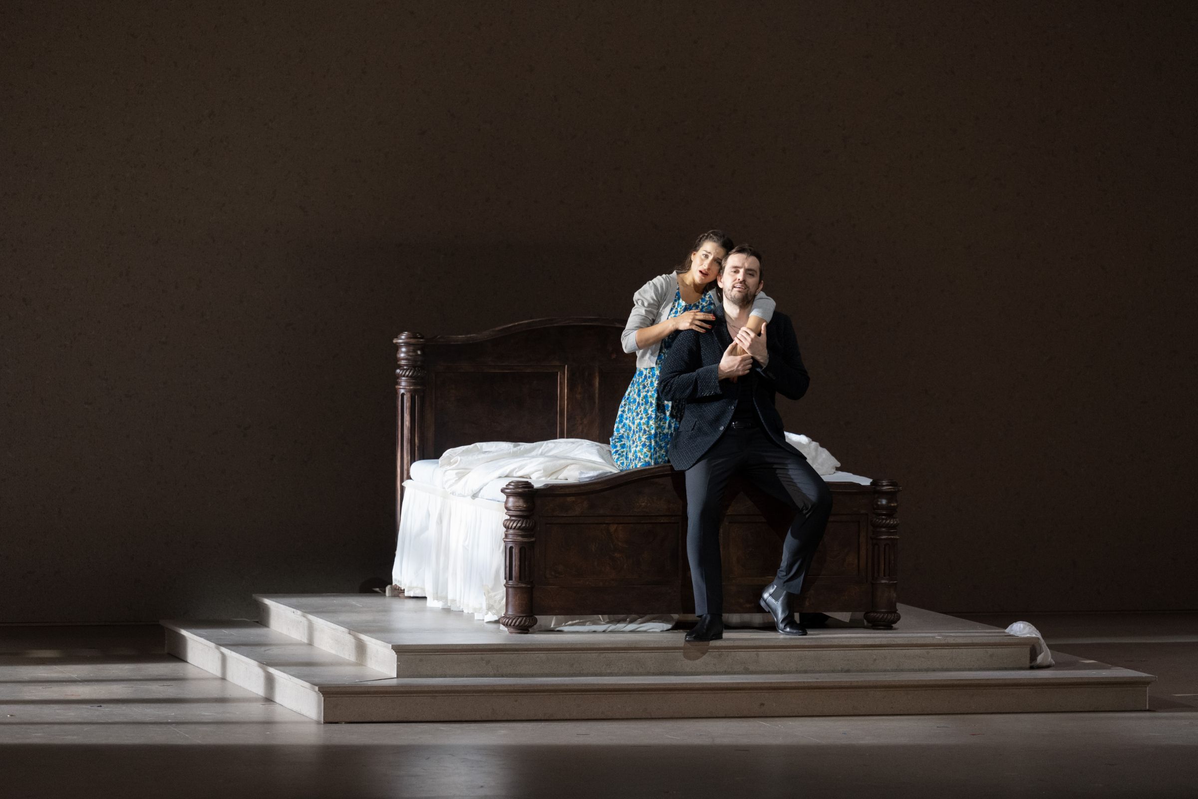 <i>Gianni Schicchi</i>: Asmik Grigorian (Lauretta) und Alexey Neklyudov (Rinuccio) &copy; SF | Monika Rittershaus