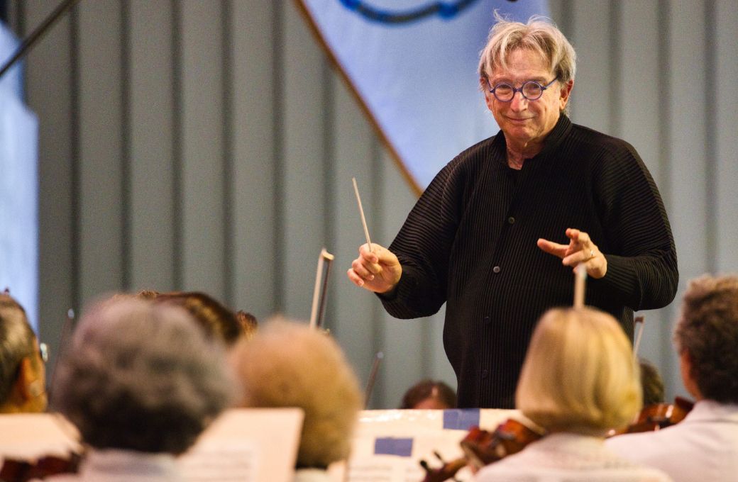 Michael Tilson Thomas conducts the Boston Symphony at Tanglewood © Hilary Scott