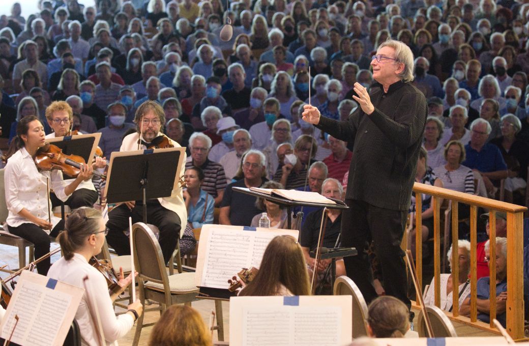 Michael Tilson Thomas conducts the Boston Symphony Orchestra at Tanglewood &copy; Hilary Scott