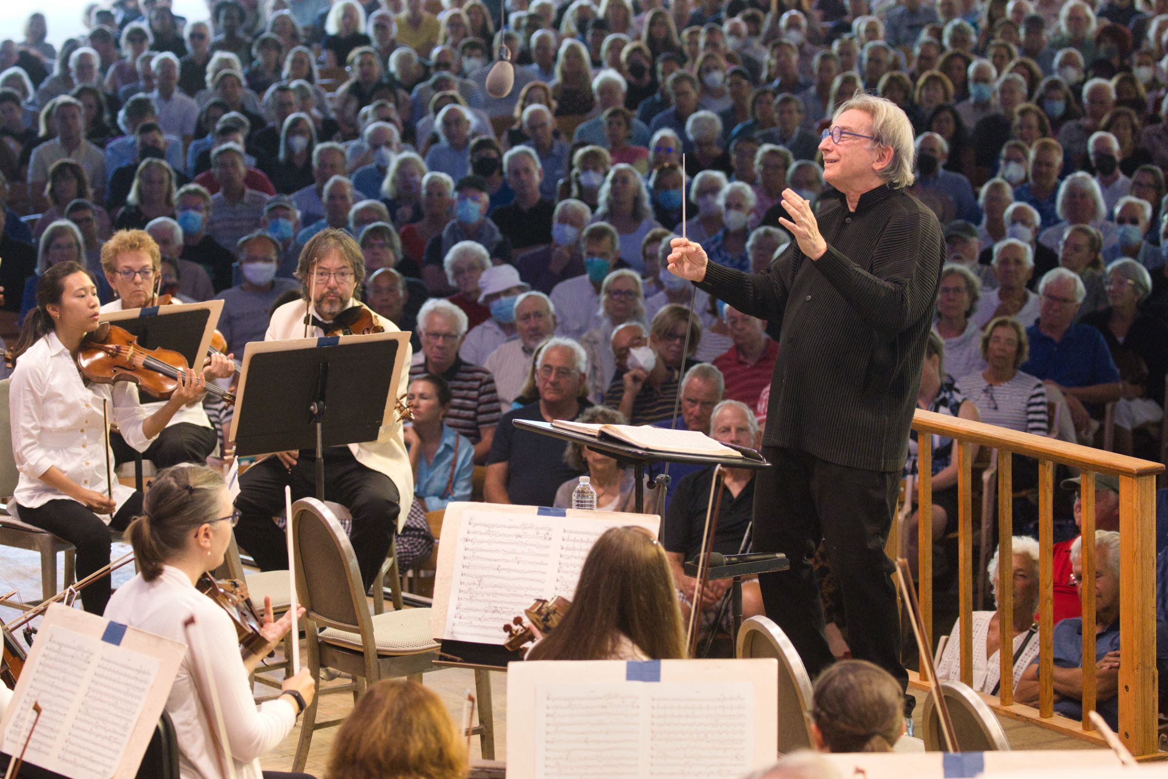 Michael Tilson Thomas conducts the Boston Symphony Orchestra at Tanglewood &copy; Hilary Scott