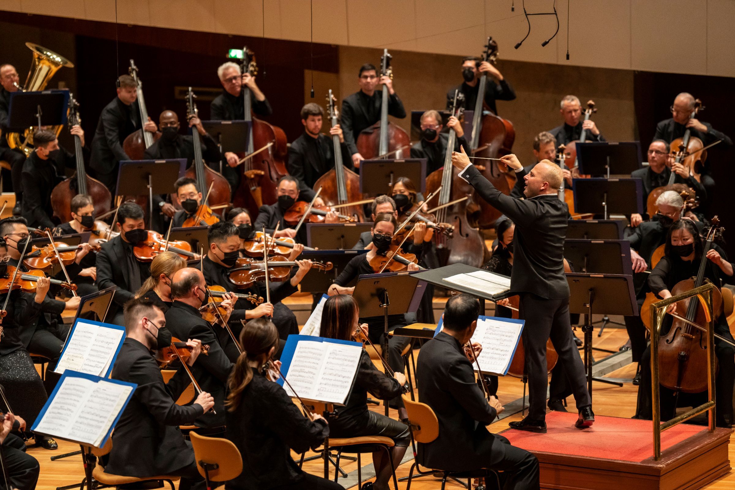 Yannick Nézet-Séguin dirigiert The Philadelphia Orchestra &copy; Todd Rosenberg Photography | Philadelphia Orchestra
