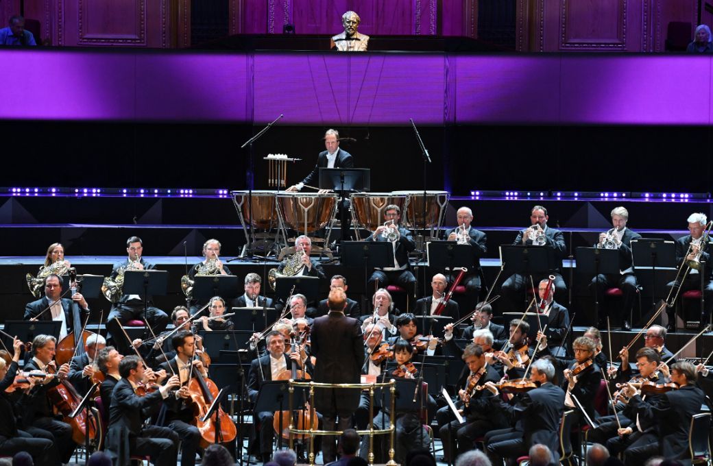 Daniel Harding conducts the Berlin Philharmonic &copy; BBC | Chris Christodoulou