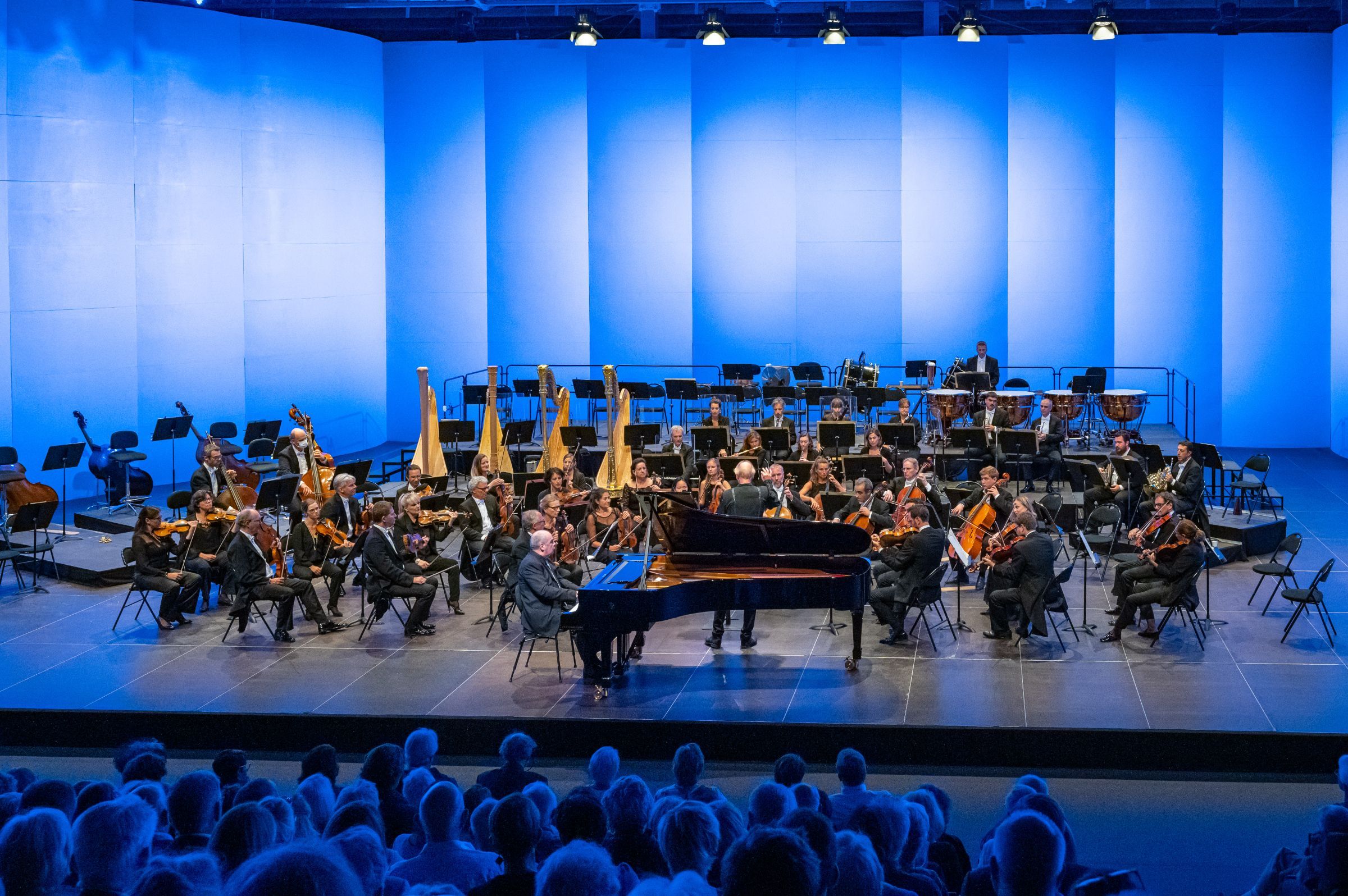 Philippe Cassard, l'Orchestre National de France et Thomas Hengelbrock au Festival Berlioz &copy; Bruno Moussier