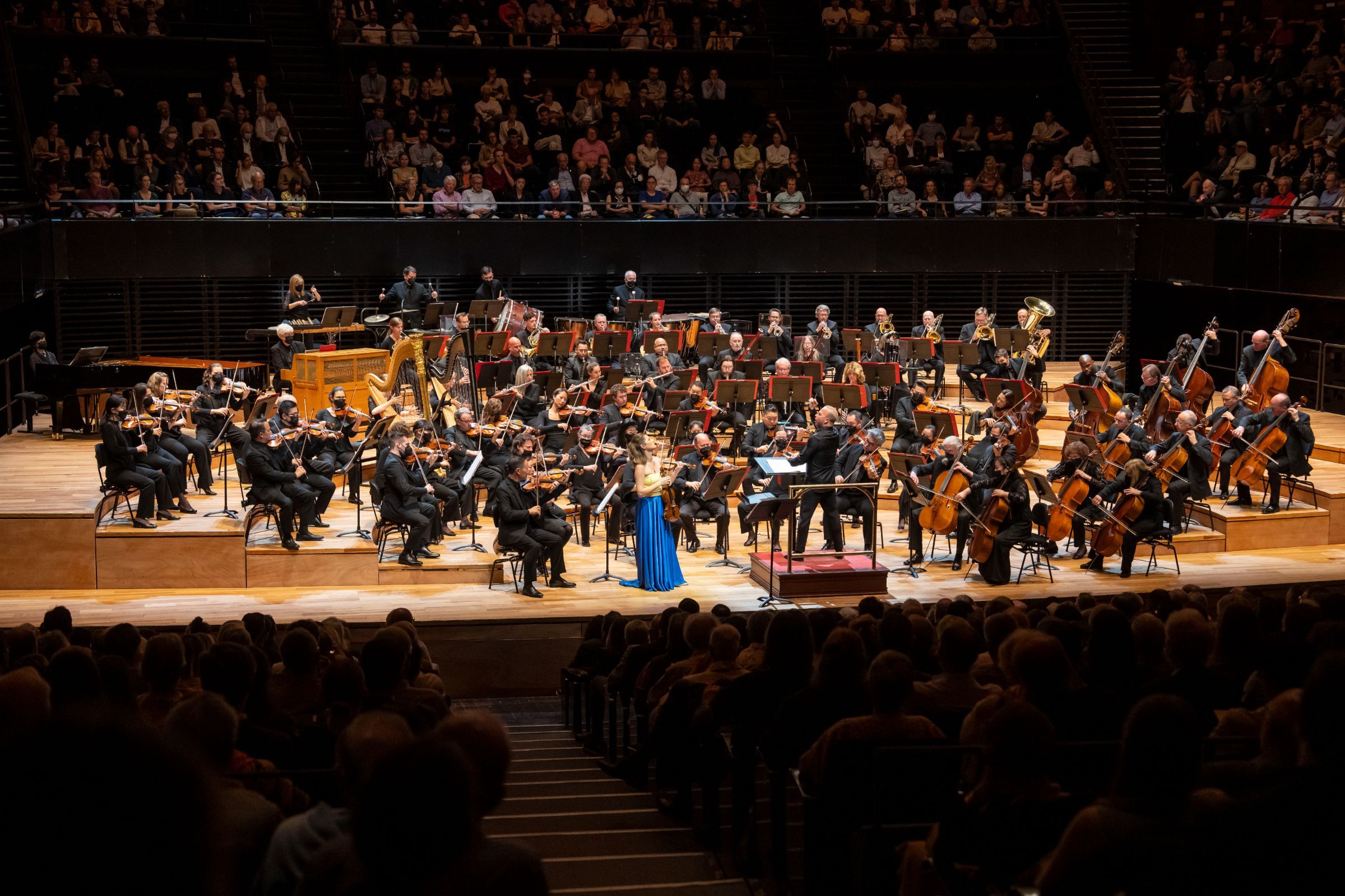Lisa Batiashvili, Yannick Nézet-Séguin et le Philadelphia Orchestra © Todd Rosenberg