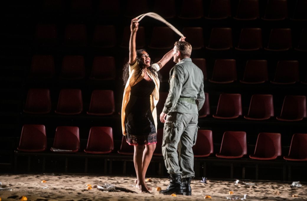 J'Nai Bridges (Carmen) and Stanislas de Barbeyrac (Don José) © Dutch National Opera | Bart Grietens
