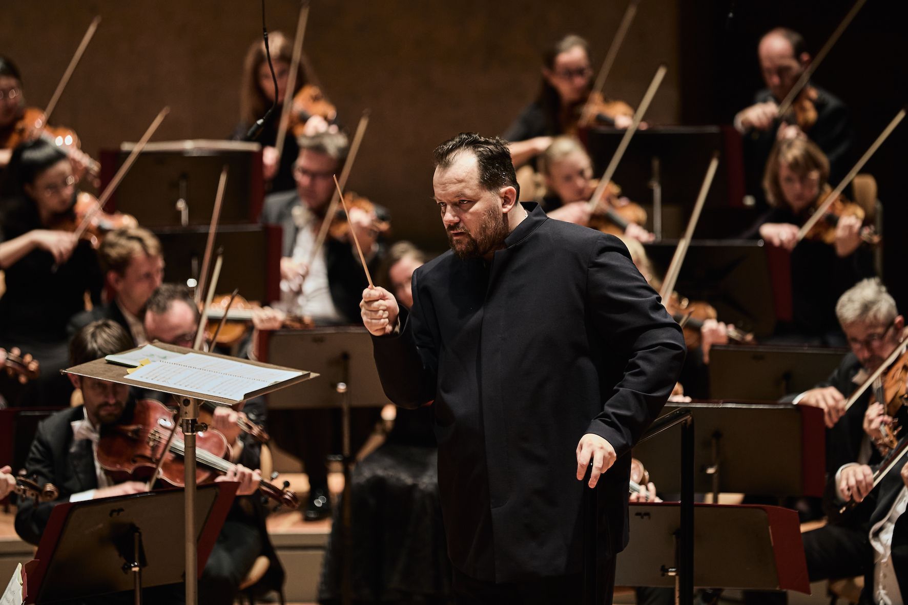 Andris Nelsons dirigiert das Gewandhausorchester Leipzig © Fabian Schellhorn | Berliner Festspiele