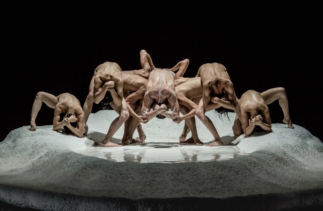 <i>Vessel</i> &copy; Yoshikazu Inoue