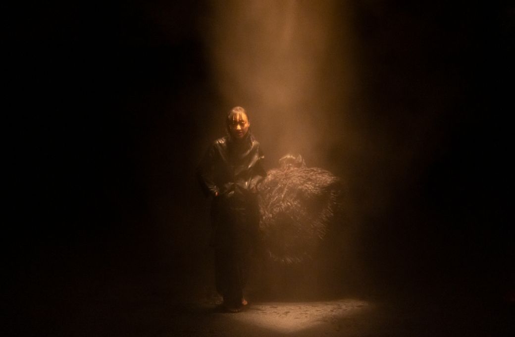 La intérprete Ryoko Aoki en la obra de Man © Miguel Lorenzo | Les Arts