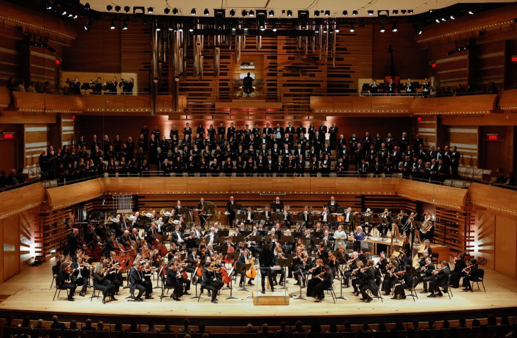 Mahler's Resurrection Symphony in the Maison symphonique &copy; Antoine Saito
