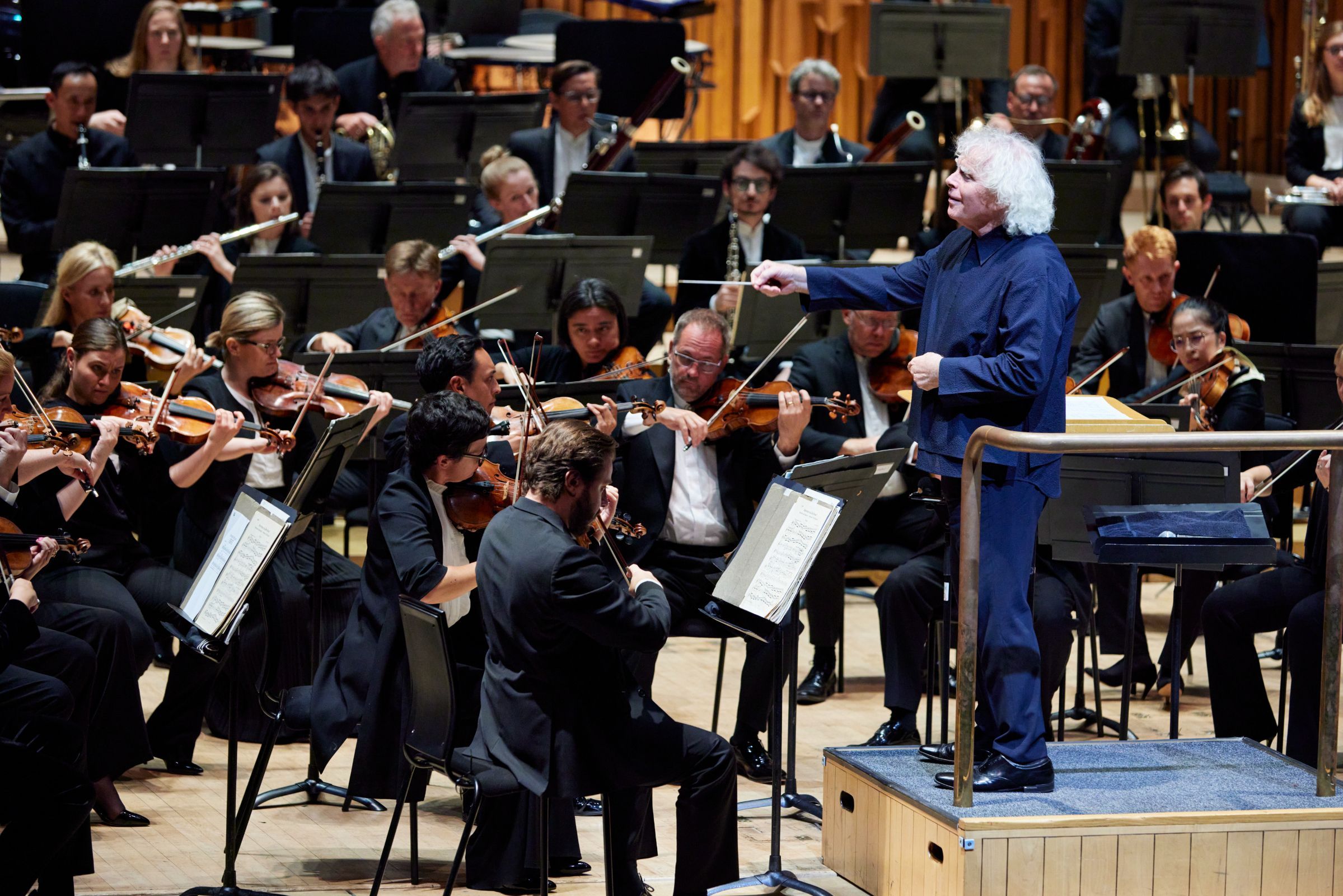 Sir Simon Rattle conducts the London Symphony Orchestra &copy; LSO | Kevin Leighton