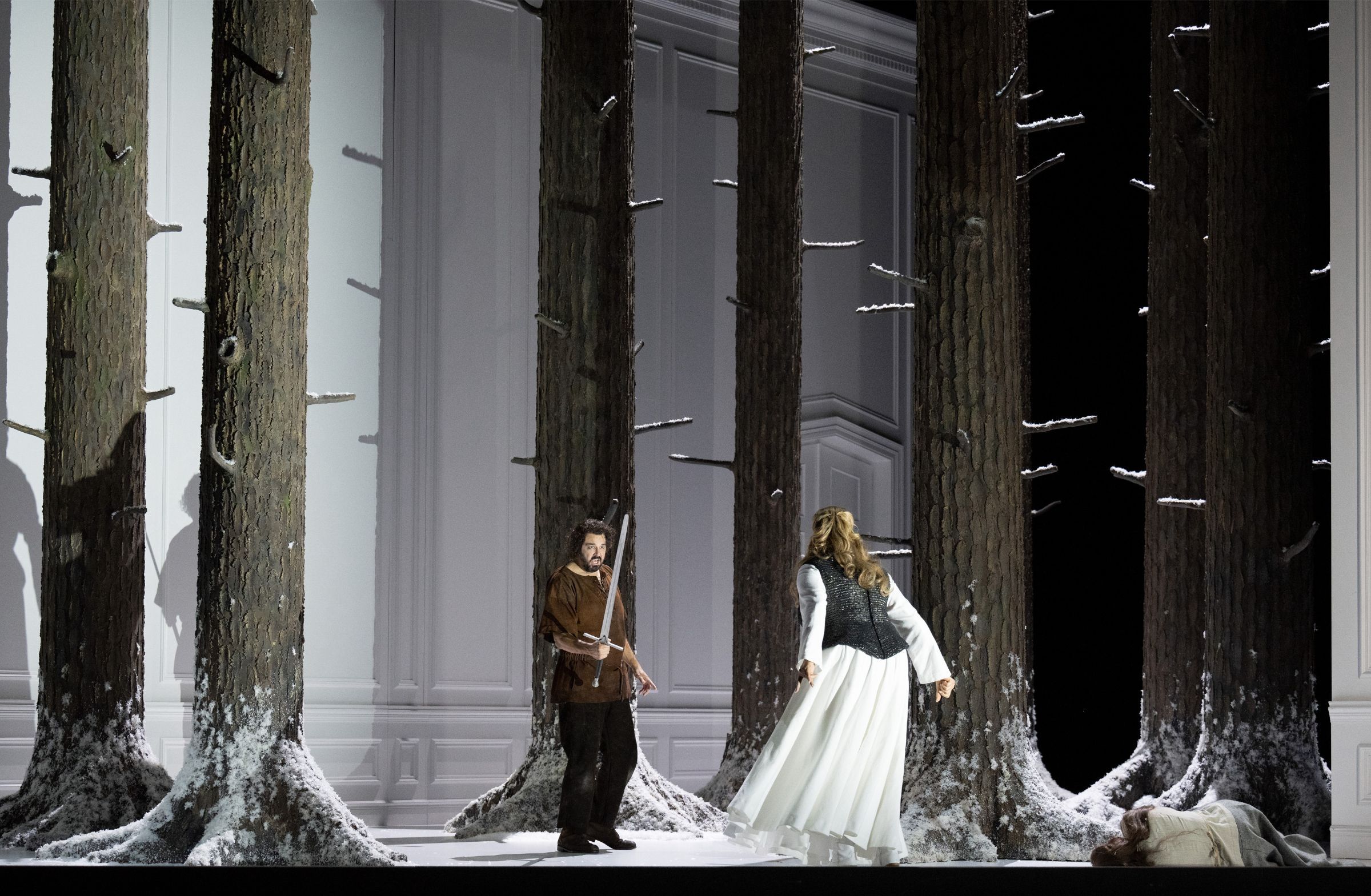 Eric Cutler (Siegmund), Camilla Nylund (Brünnhilde) and Daniela Köhler (Sieglinde) &copy; Monika Rittershaus