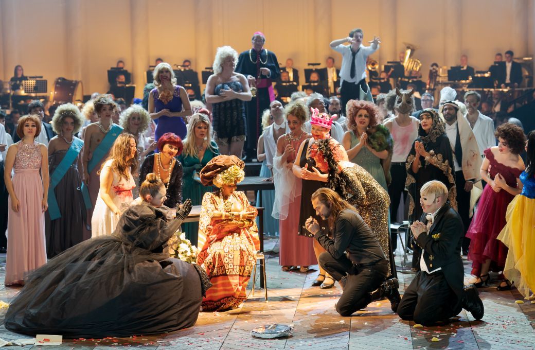 Flurina Stucki, Markus Butter, Matthias Koziorowski, Chor und Statisterie der Oper Graz &copy; Werner Kmetitsch