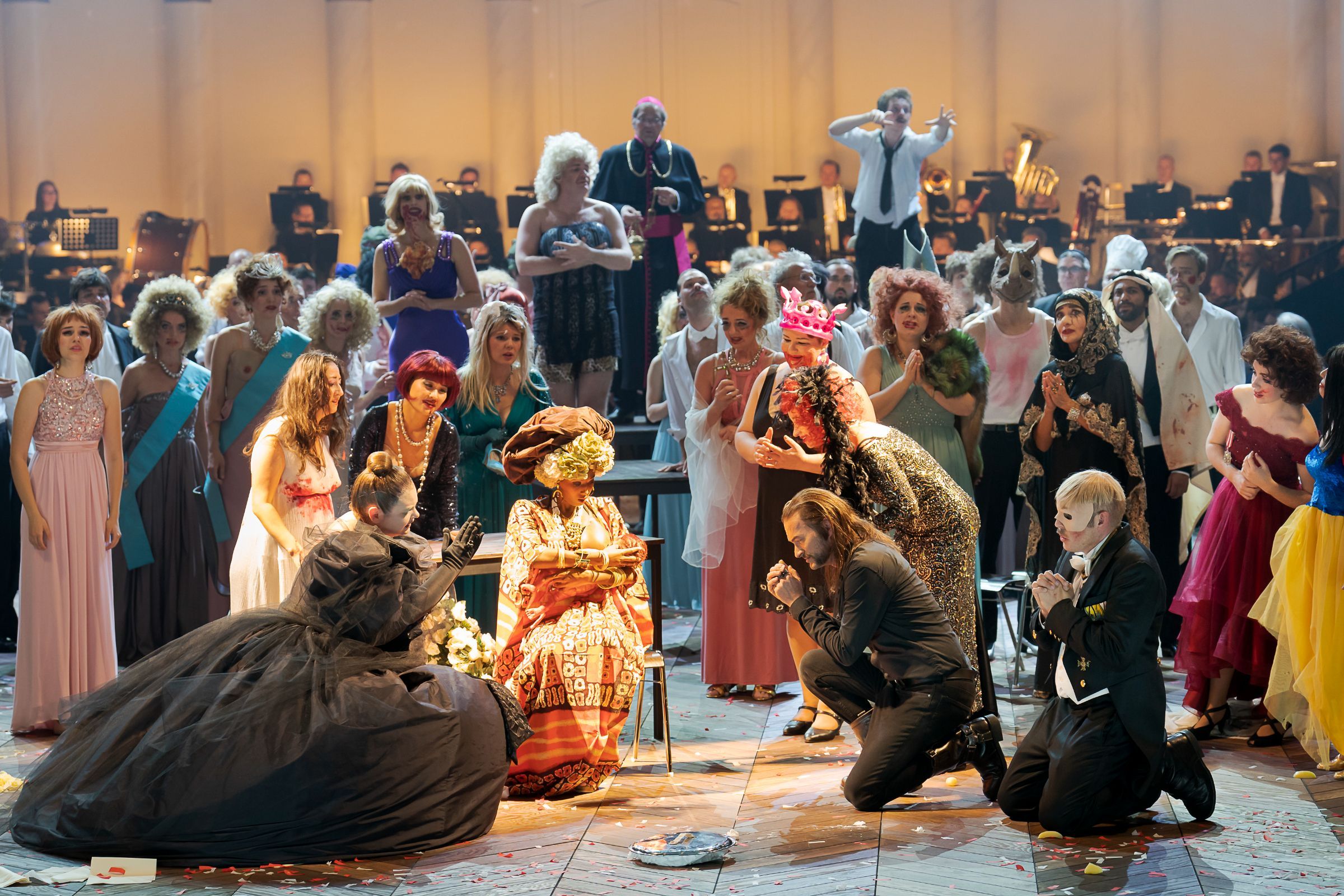 Flurina Stucki, Markus Butter, Matthias Koziorowski, Chor und Statisterie der Oper Graz &copy; Werner Kmetitsch